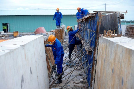 Đồng hành, sát cánh hoàn thành tuyến cao tốc Châu Đốc - Cần Thơ - Sóc Trăng