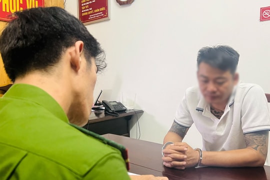 Bắt đối tượng trốn truy nã lừa đảo gần 1 tỷ đồng