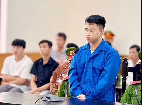 Lấy mạng bạn vì bị nhắn tin đòi 2 triệu