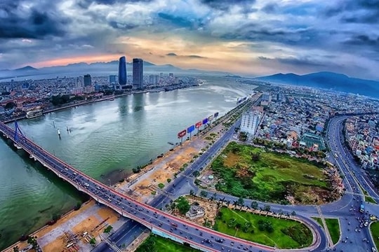 Thành lập Khu thương mại tự do Đà Nẵng