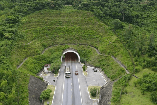 Mở rộng Hầm Đèo Ngang quy mô 4 làn xe, vận tốc 80km/h