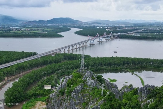 Thông xe cầu Bến Rừng nối Hải Phòng với Quảng Ninh