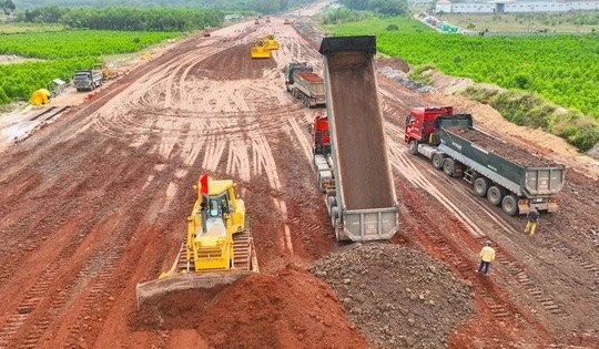 Đồng Nai xin được khai thác đất không thuộc quy hoạch mỏ phục vụ dự án trọng điểm