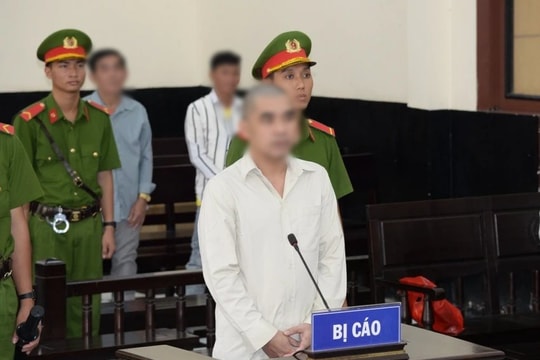 Ghen tuông dùng dao cắt cổ bạn nhậu