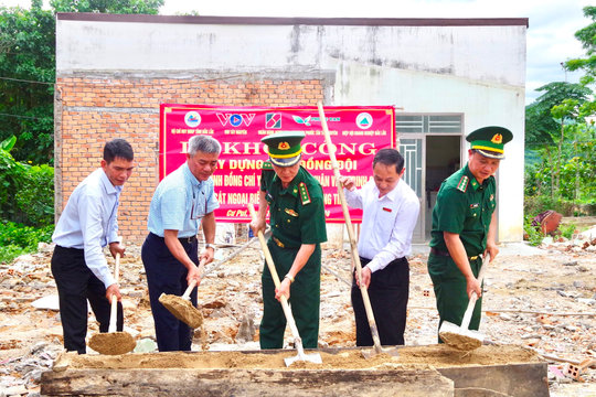 Đắk Lắk: Khởi công Nhà Đồng đội tặng gia đình quân nhân khó khăn