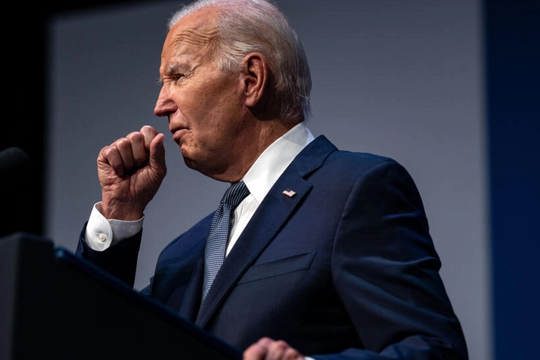 Ông Biden dương tính với Covid-19, có thể rút khỏi cuộc bầu cử Tổng thống?