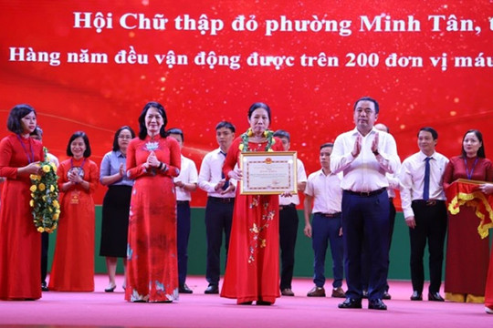Hải Dương tôn vinh 129 tập thể, gia đình, cá nhân hiến máu tiêu biểu