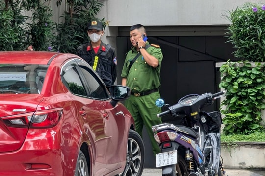 Cảnh sát xuất hiện tại nhà CEO Quốc Cường Gia Lai