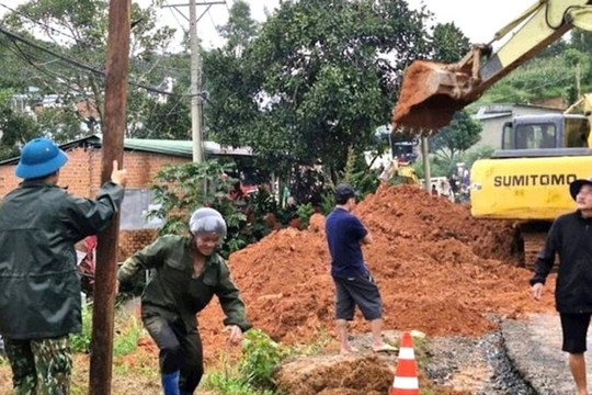 Liên tiếp sạt lở gây chết người, Lâm Đồng ra công điện hỏa tốc