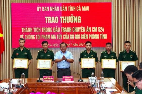 Cà Mau: Trao thưởng các cá nhân có thành tích xuất sắc trong chuyên án CM 524