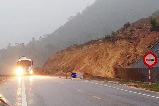 Thi công cao tốc Bắc - Nam: Chủ động phương án ứng phó bão lũ