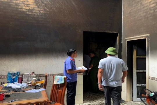 Đầu thú khi biết không thể che giấu tự đốt nhà mình