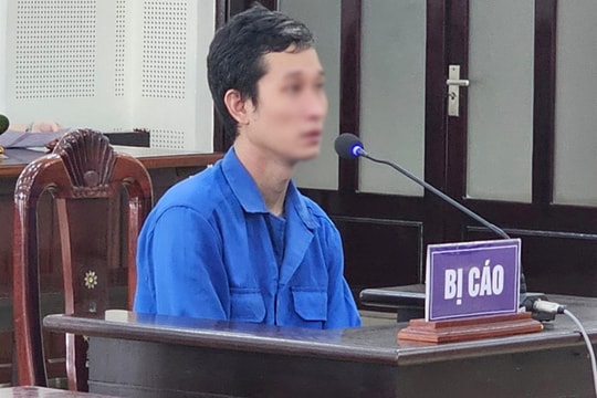 Đâm trọng thương bạn cùng xóm vì mâu thuẫn nợ nần