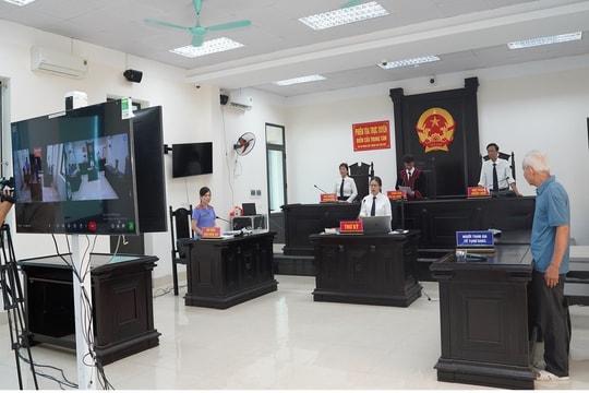 TAND TP. Tam Điệp tổ chức phiên tòa rút kinh nghiệm trực tuyến