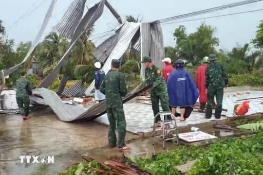 Cà Mau: Mưa to kèm lốc xoáy gây thiệt hại trên 1,2 tỷ đồng