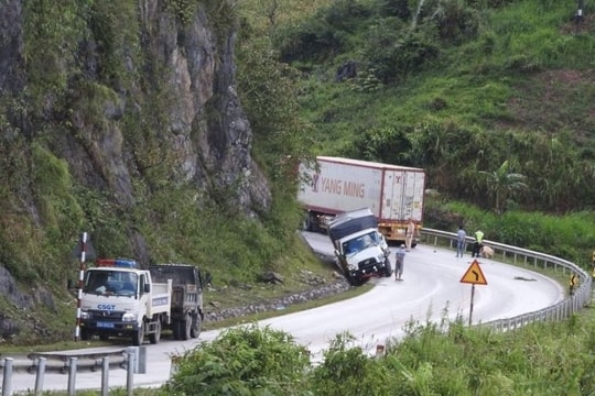 182 người thương vong ở Hòa Bình do tai nạn giao thông