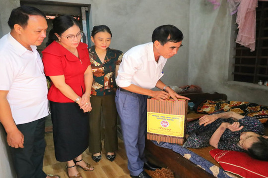 Tháng Bảy, sâu nặng nghĩa tình
