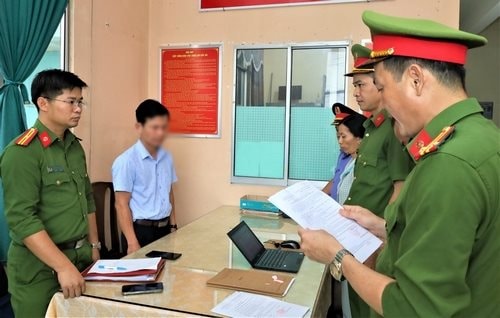Hậu Giang: Bắt tạm giam Phó trưởng Ban quản lý khu công nghiệp