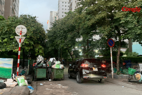 Thanh Xuân (Hà Nội): Điểm tập kết rác bất hợp lý