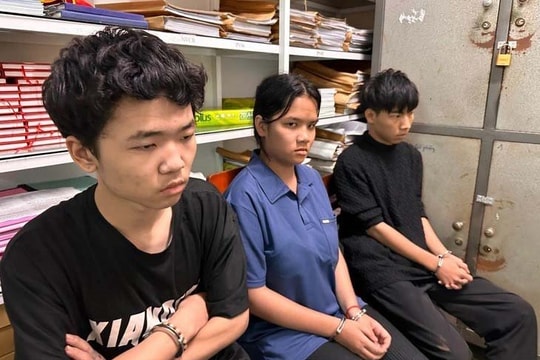 Nhóm nghi phạm ngoại quốc sát hại tài xế taxi khai gì?