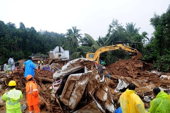 Lở đất kinh hoàng ở Kerala, Ấn Độ khiến hơn 100 người thiệt mạng