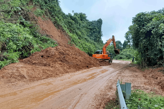 Công bố tình huống khẩn cấp về thiên tai trên Quốc lộ 16