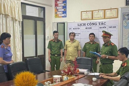 Phó trưởng Phòng Kinh tế TP Cà Mau bị bắt