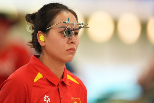 Olympic Paris 2024: Trịnh Thu Vinh vào chung kết tranh HCV Bắn súng