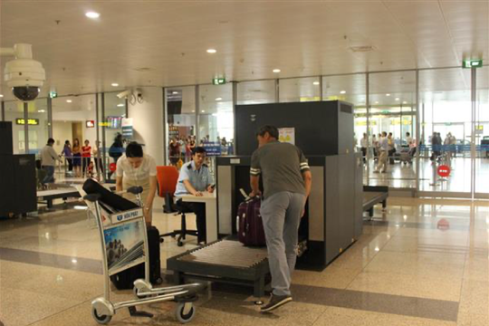 Thí điểm kiểm tra, giám sát hành lý người xuất nhập cảnh
