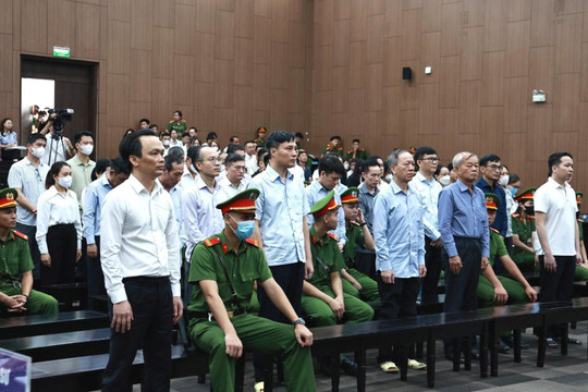 Cựu Chủ tịch FLC Trịnh Văn Quyết lĩnh án 21 năm tù