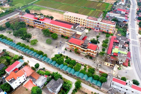 Huyện Giao Thủy (Nam Định) đạt chuẩn nông thôn mới nâng cao