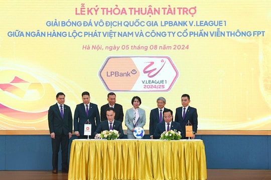 ‏ LPBank trở thanh nhà tài trợ chính Giải bóng đá VĐQG LPBank V.League 1 ‏