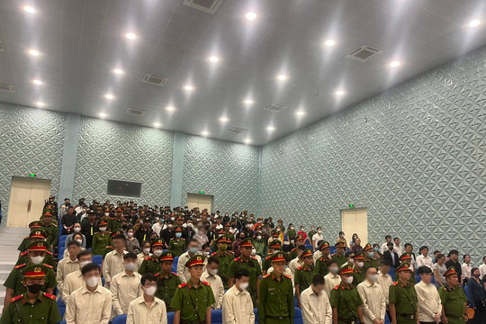 Khai mạc phiên tòa xét xử Trần Văn Châu và 110 đồng phạm