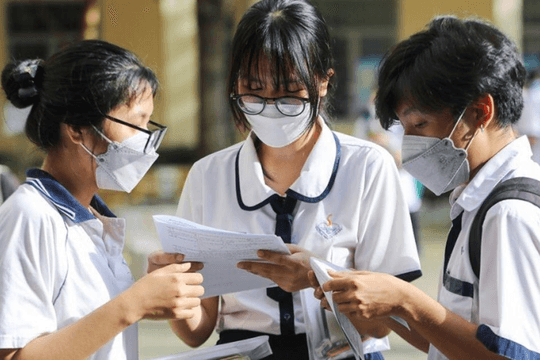 Công bố điểm chuẩn trúng tuyển đại học chậm nhất vào 17h ngày 19/8