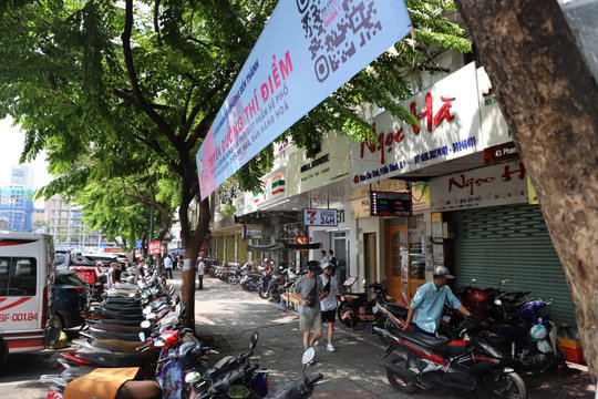 TP.HCM: Quận 1 thu hơn 660 triệu đồng từ cho thuê vỉa hè
