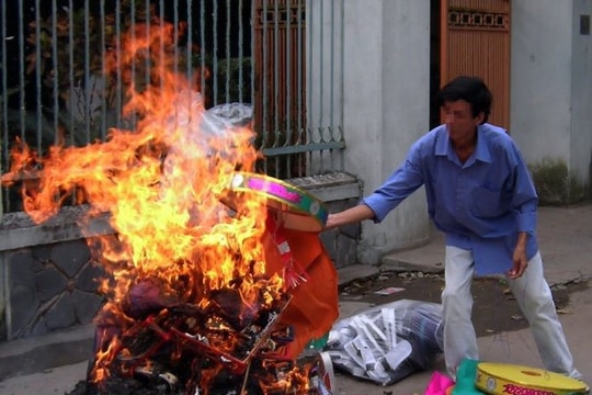 Công an TP.HCM khuyến cáo an toàn PCCC mùa Vu Lan