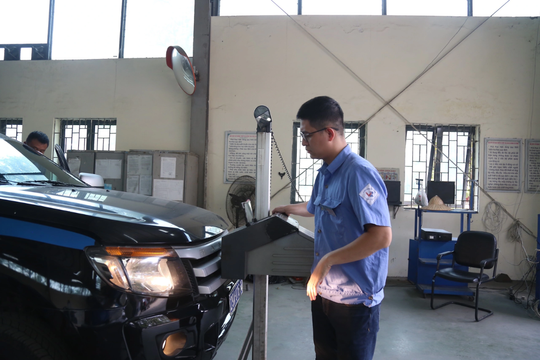 Hà Nội, TP. HCM: Nguy cơ thiếu hụt đăng kiểm viên