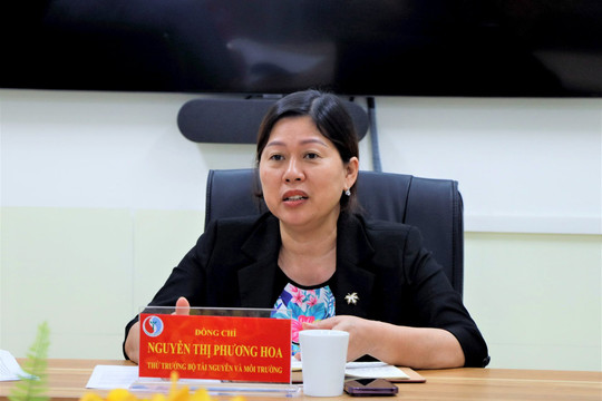 Bà Nguyễn Thị Phương Hoa điều hành Bộ Tài nguyên và Môi trường
