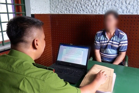 Khởi tố, bắt tạm giam đối tượng tàng trữ trái phép chất ma túy