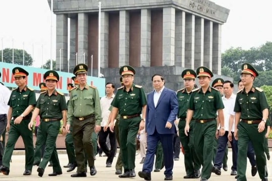 Thủ tướng làm việc với Ban Quản lý Lăng Chủ tịch Hồ Chí Minh