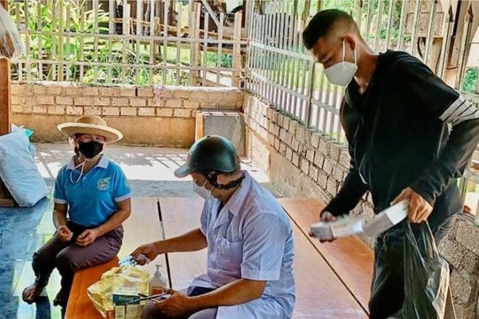 Gần 1.000 người được cấp, phát thuốc, phun hóa chất phòng bạch hầu