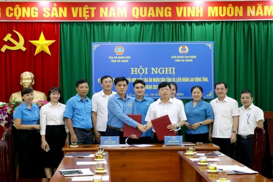 TAND tỉnh Hà Giang và Liên đoàn Lao động tỉnh ký kết chương trình phối hợp
