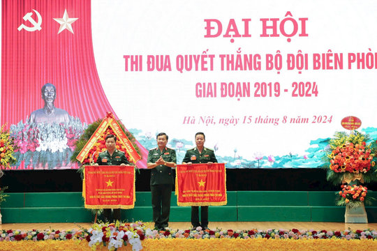 BĐBP Cà Mau vinh dự đón nhận Cờ thi đua Chính phủ