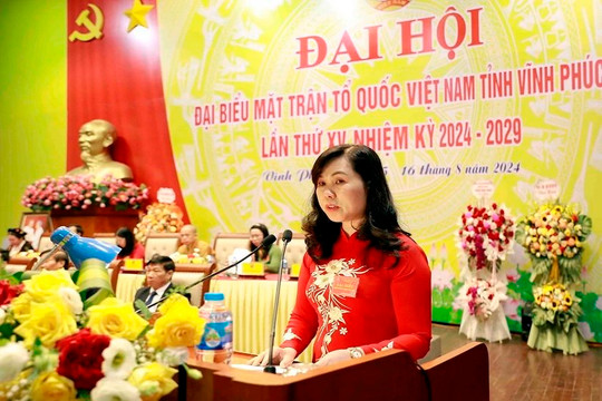 Bà Bùi Thị Thu Hằng được bầu giữ chức Chủ tịch Ủy ban MTTQ Việt Nam tỉnh Vĩnh Phúc