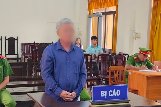 Giả mạo chữ ký, chiếm đoạt gần 9 tỷ đồng