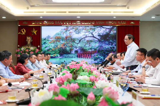 Phát triển Thủ đô "văn hiến - văn minh - hiện đại" là nhiệm vụ chính trị quan trọng đặc biệt