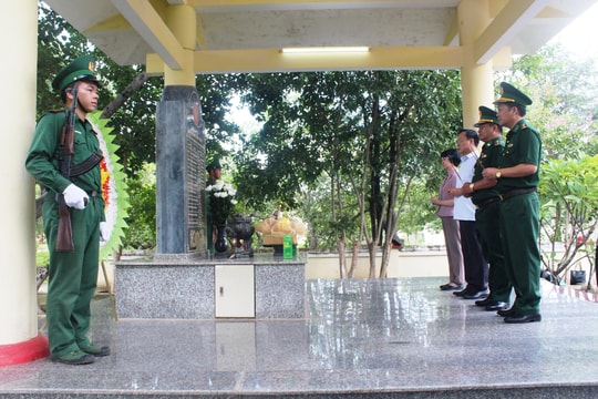 Tạp chí Cộng sản khảo sát, nghiên cứu thực tế trên biên giới Đắk Lắk