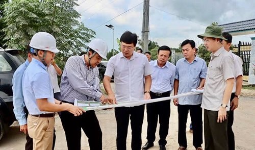 Đẩy nhanh tiến độ thi công cao tốc Cao Lãnh - An Hữu