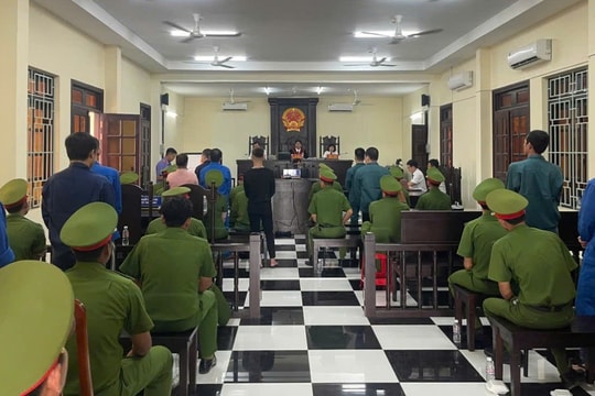 Nhóm đối tượng gây rối trụ sở công an xã lĩnh án