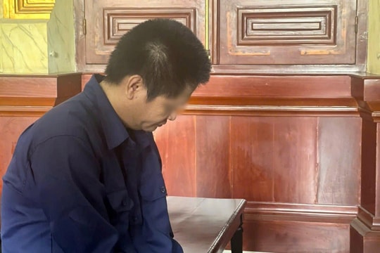 Đâm vợ tử vong rồi nhảy từ tầng 15 chung cư tự sát